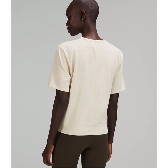 Lululemon Crescent T-Shirt Spark size 4 - Picture 2 of 6